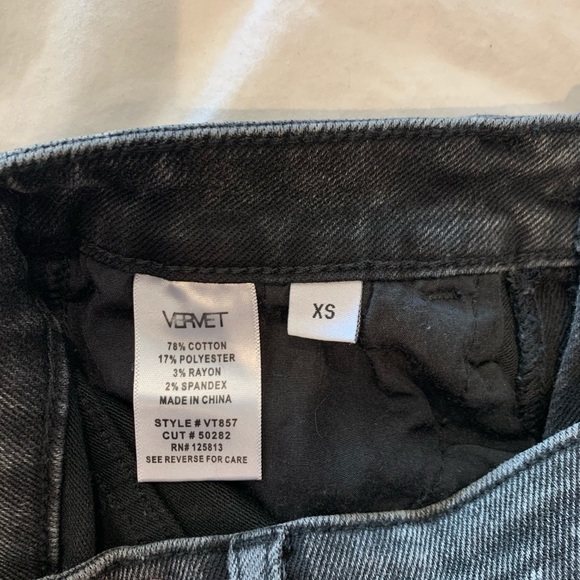 VICI Button down, high-rise, distressed - Picture 6 of 6